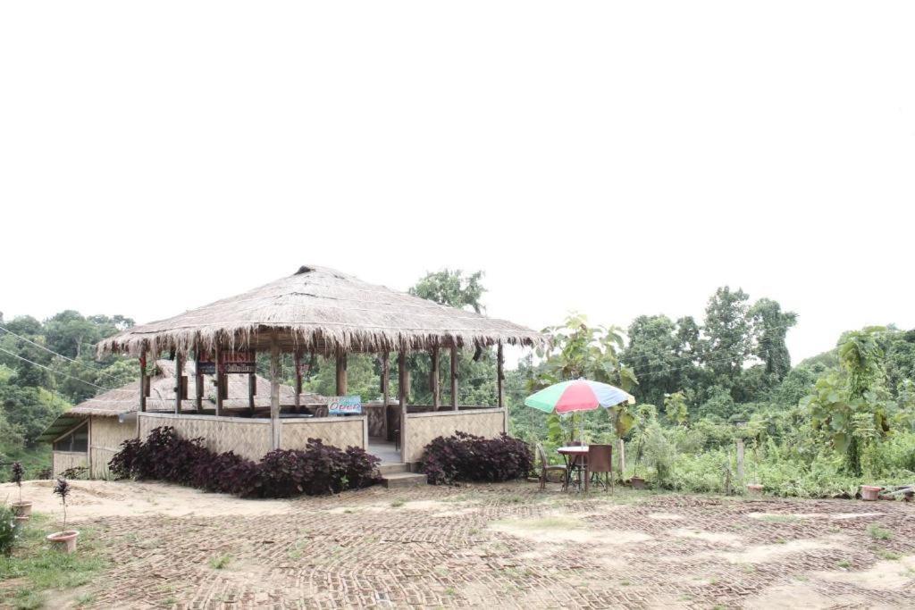 Fanush Resort Bandarban Exterior foto